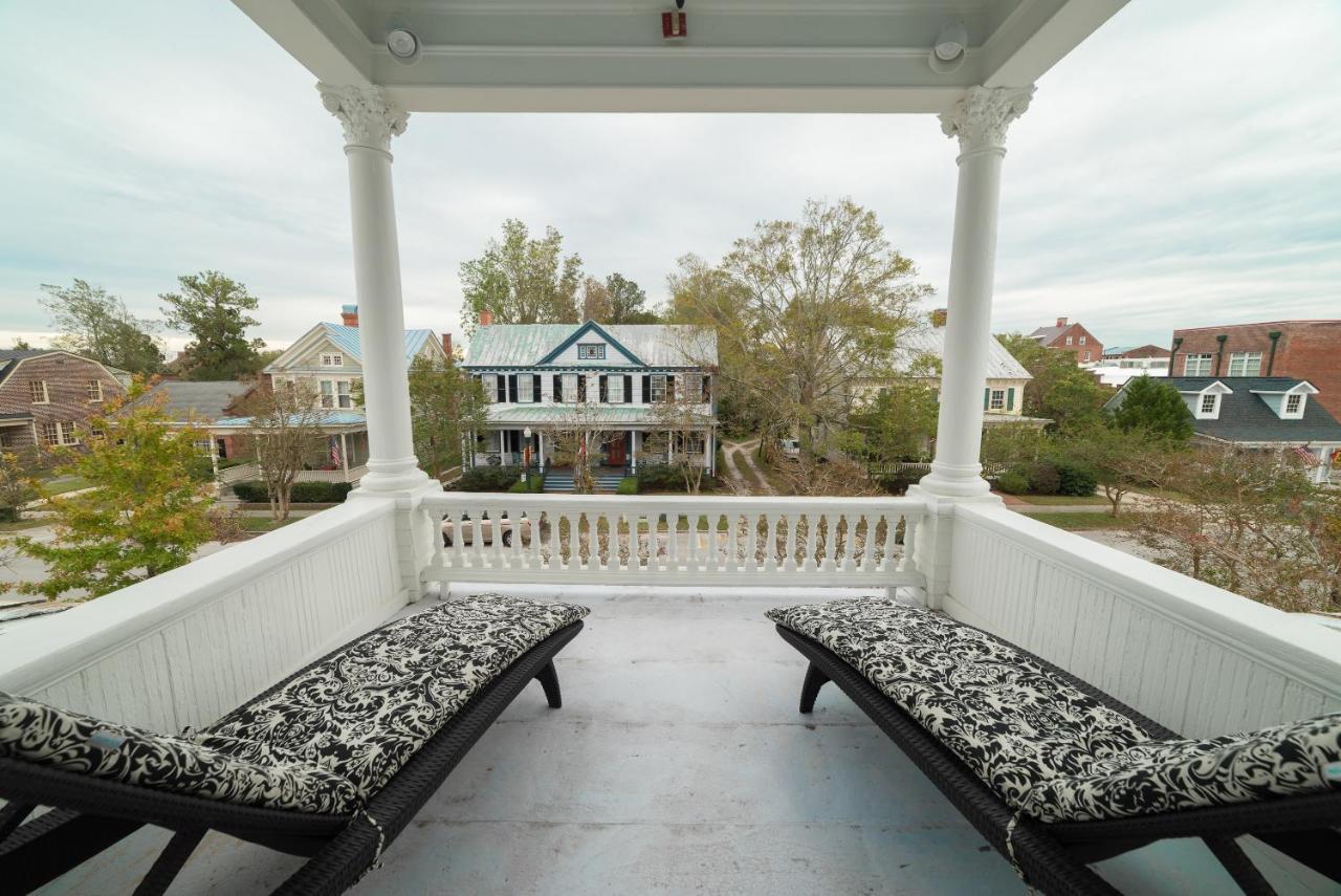 The Jarvis At 220 Bed and Breakfast New Bern Exterior foto